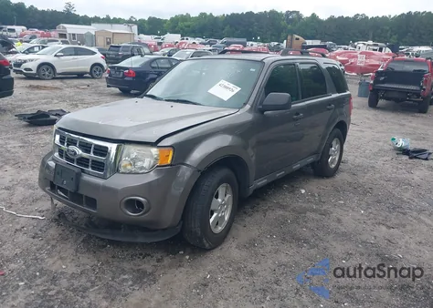 2012 Ford Escape Xlt z USA, uszkodzony, nr VIN 1FMCU0D77CKC81856